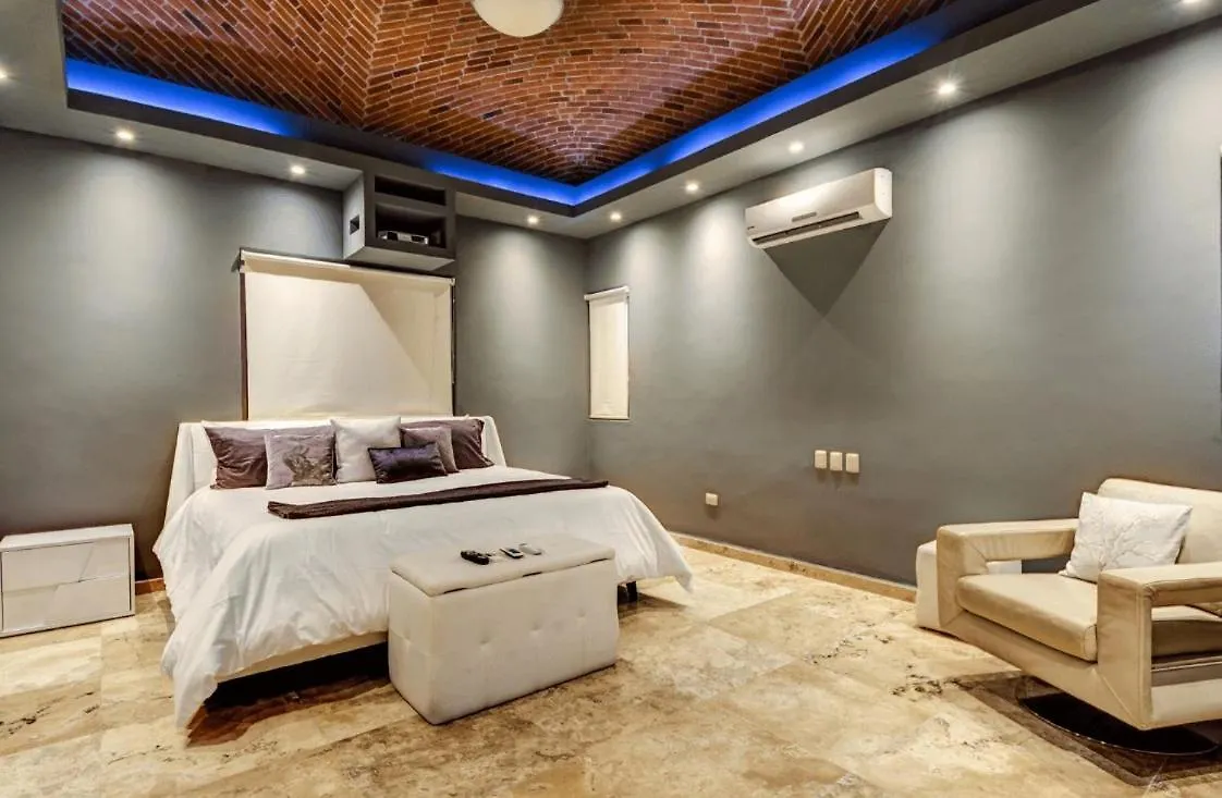 Villa Luxury House In Playacar Steps To The Beach Playa del Carmen México