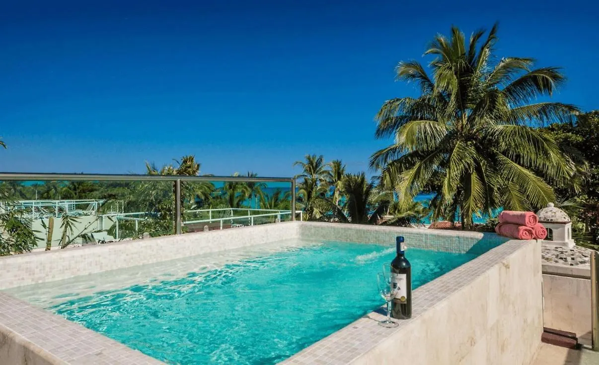 Luxury House In Playacar Steps To The Beach 普拉亚卡门 0*,