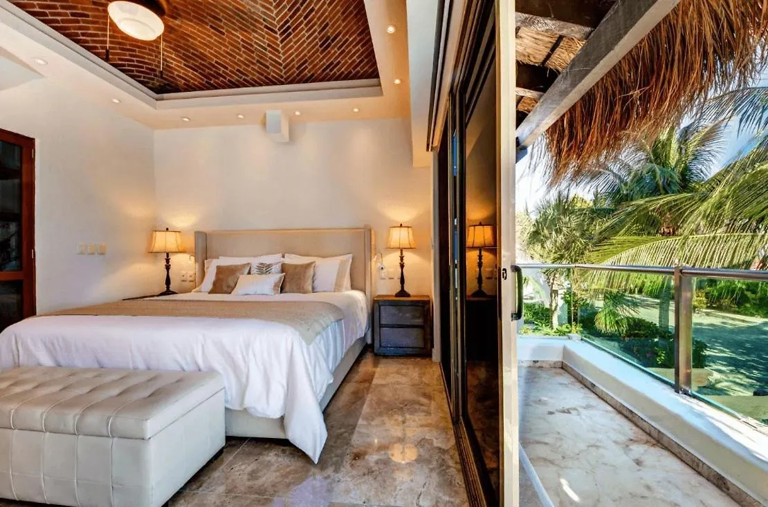 Luxury House In Playacar Steps To The Beach 普拉亚卡门 0*,  墨西哥